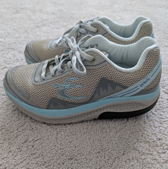 Gravity Defyer Womens Size 7 Gdefy Mighty Walk Shoes Versoshock Gray Blue Aqua - Picture 2 of 11